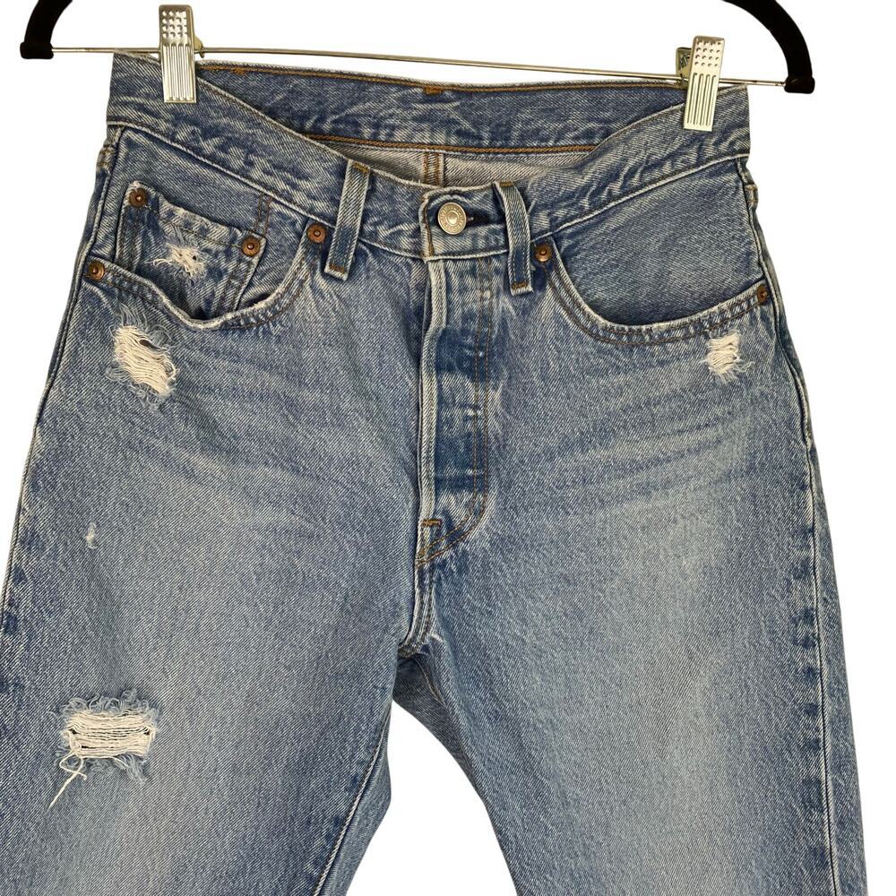 Levi’s 501 Original Cropped Womens Jeans Light Wash Distressed Vintage Wash 26 - Picture 3 of 16